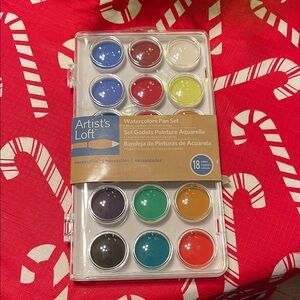 New Artist’s Loft Watercolor Pan Set with 18 Colors